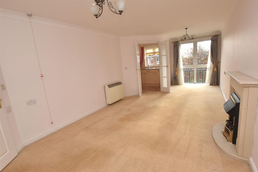 Property photo 3 of 20 Dsc_1302.Jpg