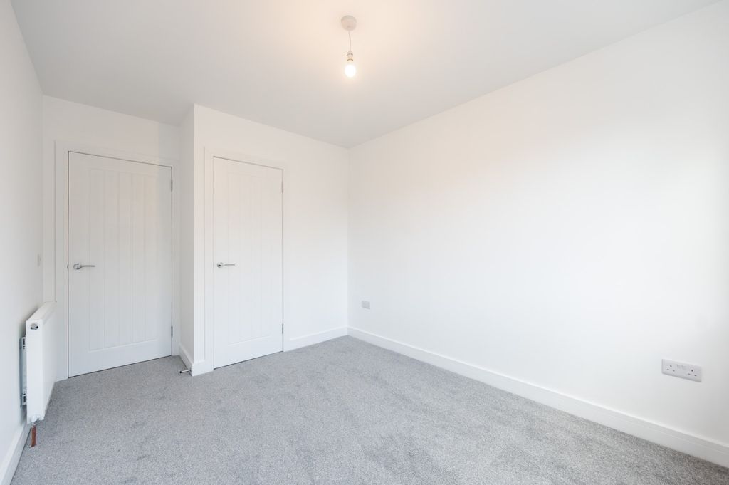Additional image 6 of 2 bed flat to rentWoodhouse Court, Busby, Glasgow G76