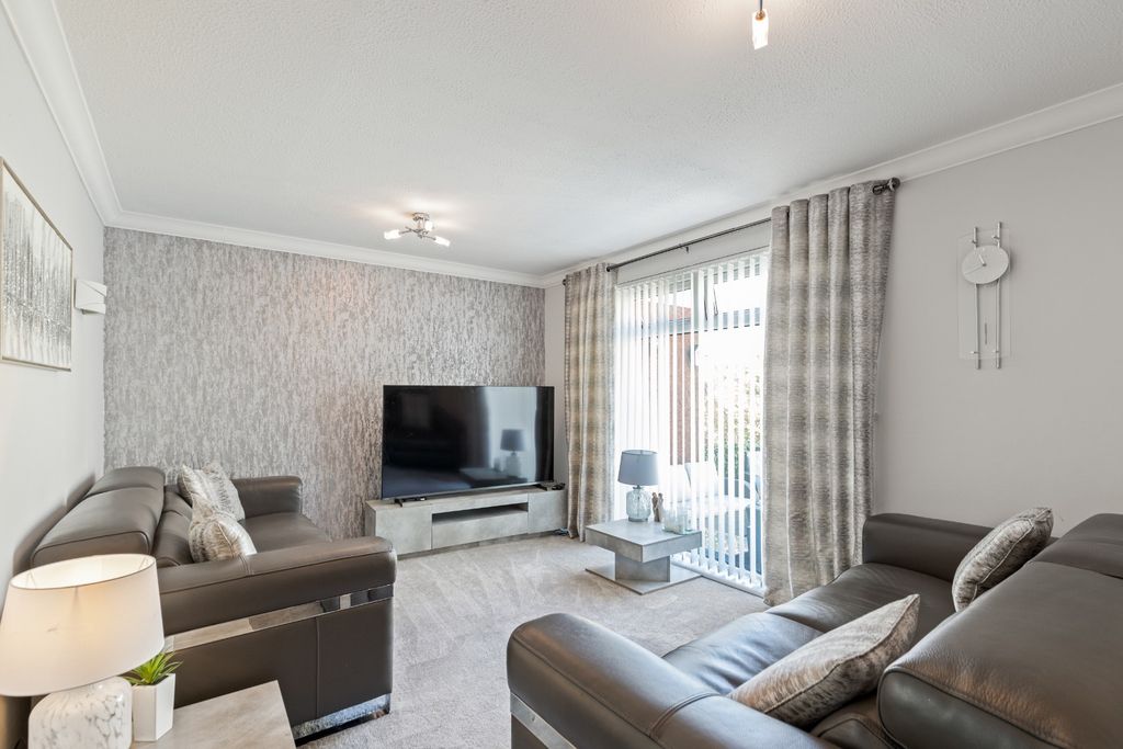 Property photo 3 of 24 4191468