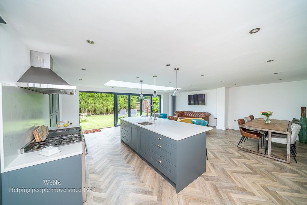 Property photo 2 of 35 Webbs-21.Jpg