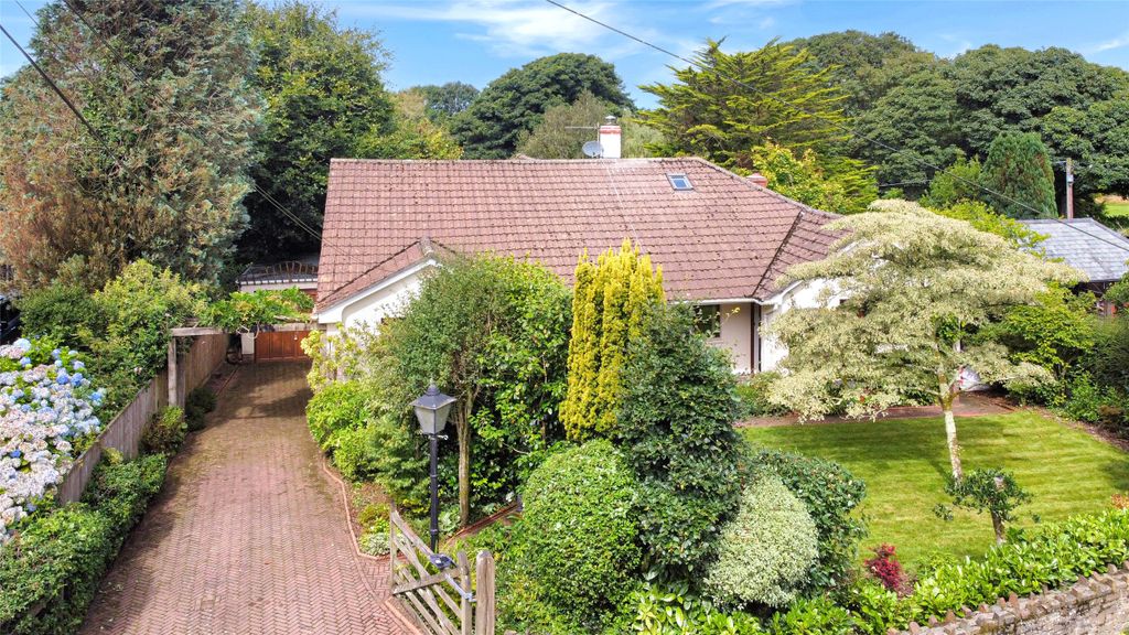 Property photo 3 of 16 Picture No. 21