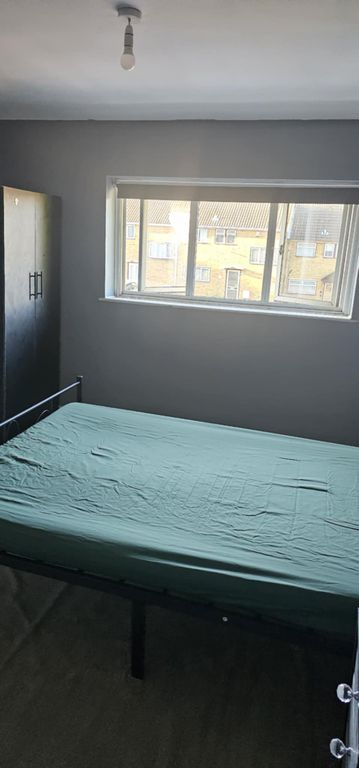 Property photo 2 of 3