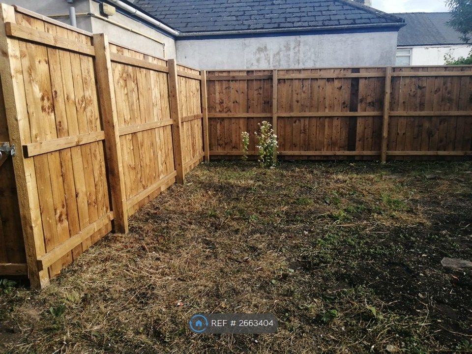 Property photo 3 of 14