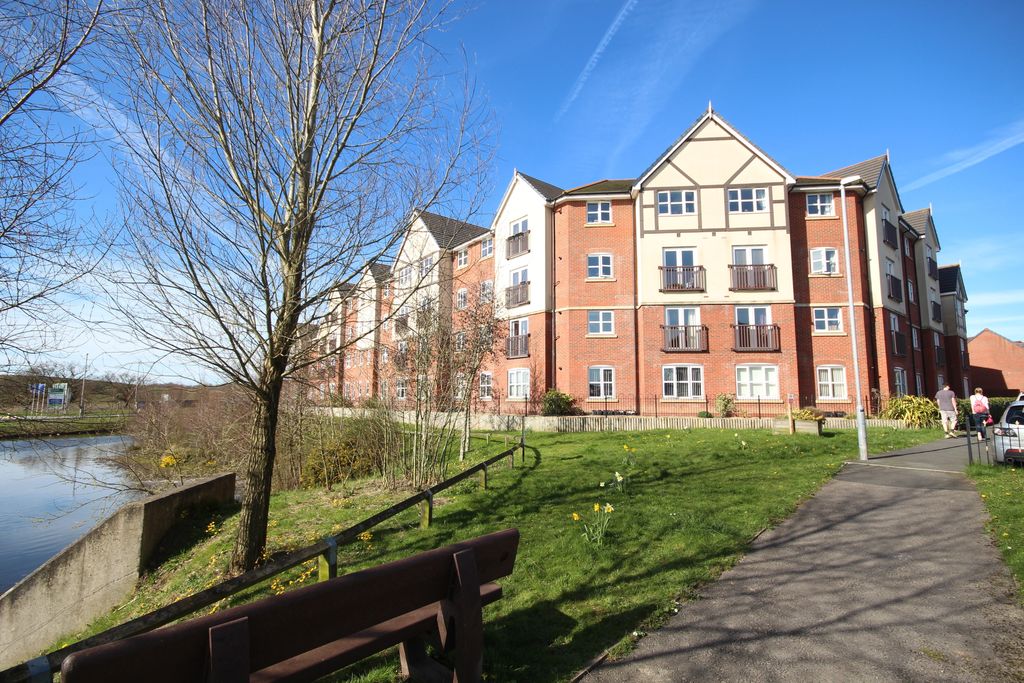 Property photo 1 of 6