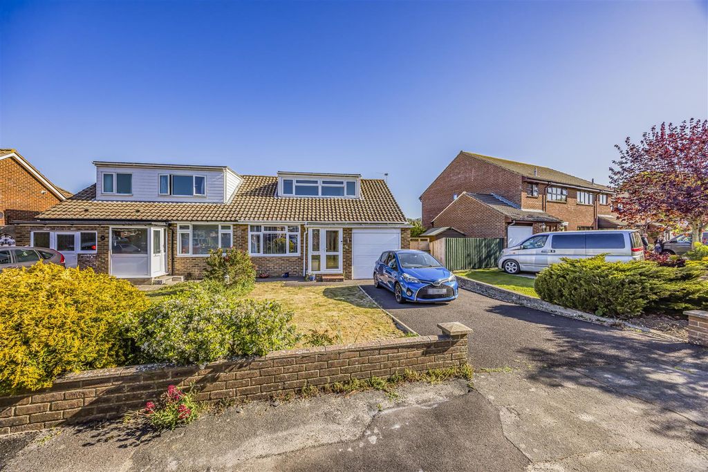 Property photo 1 of 24 24 Saltmarsh Lane, Hayling Island-Porticomarketing
