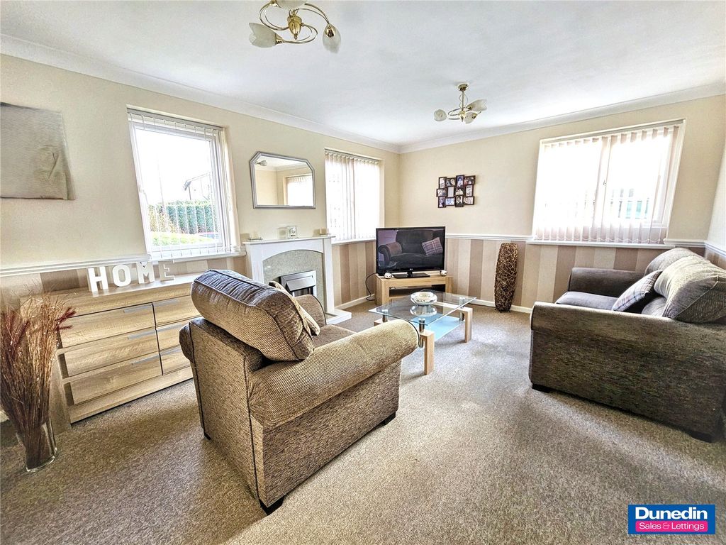 Property photo 2 of 13 Picture No. 07