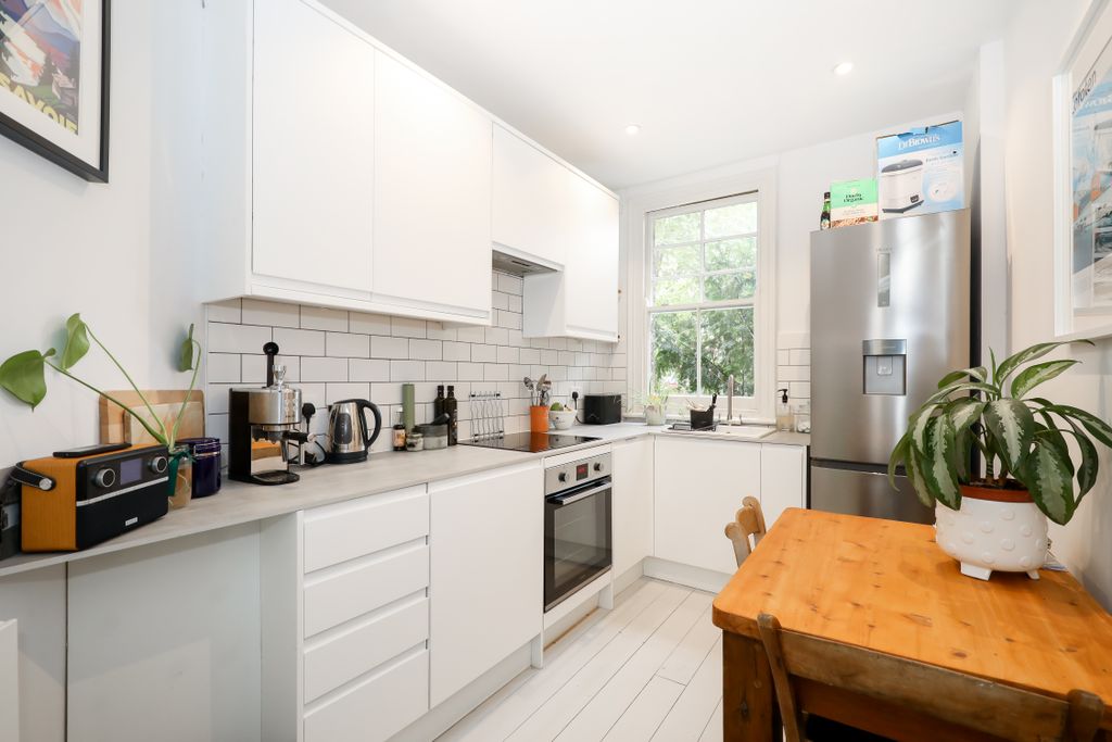 Property photo 3 of 12 5A1A4154