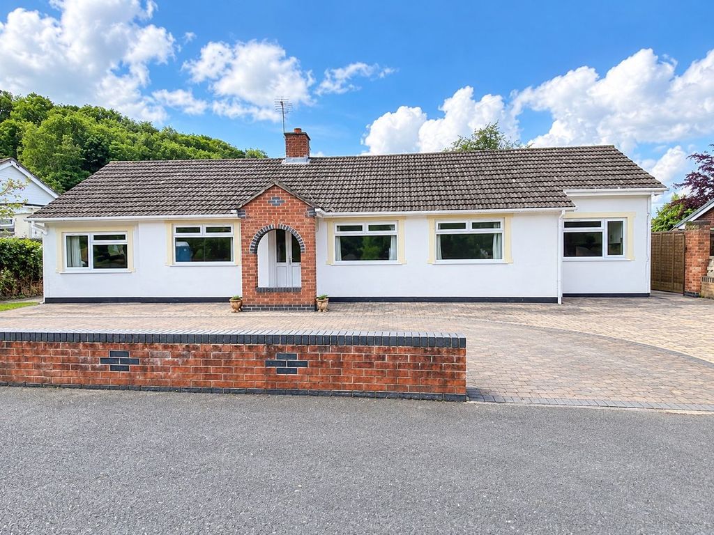 Property photo 1 of 25