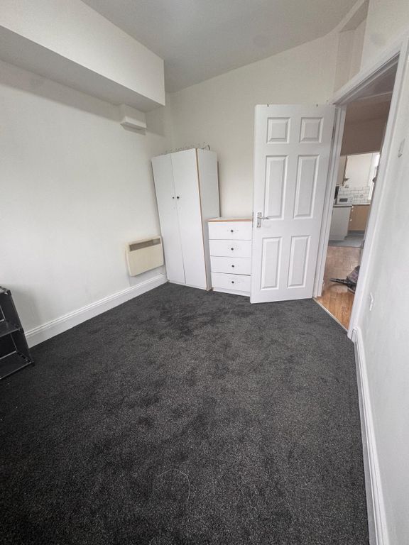 Property photo 3 of 13 Gallery