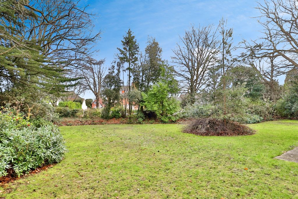 Property photo 2 of 15