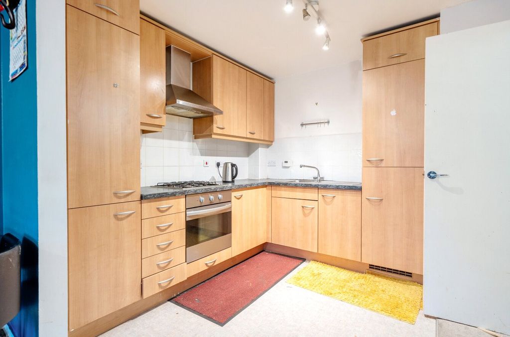 Property photo 2 of 9 Picture No. 06