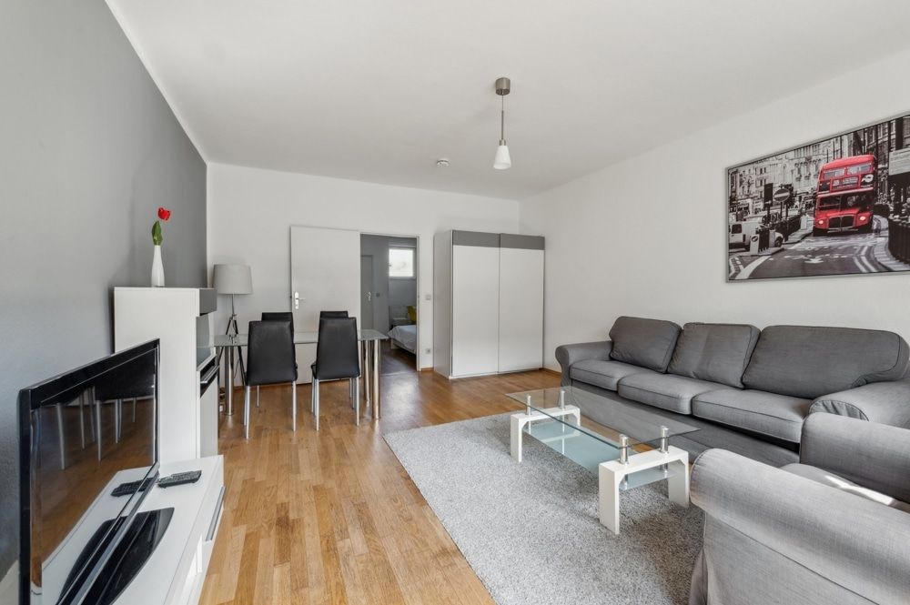 Property photo 3 of 10