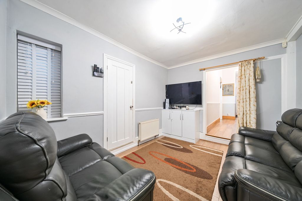 Property photo 3 of 25 Reception Room