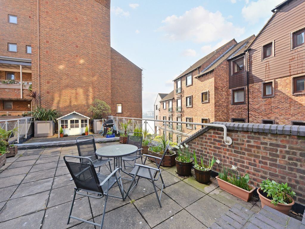 Property photo 2 of 15 Photo 2