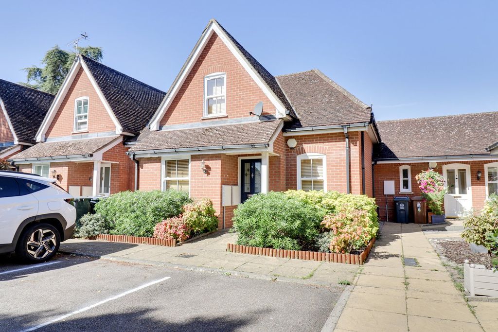 Property photo 1 of 20