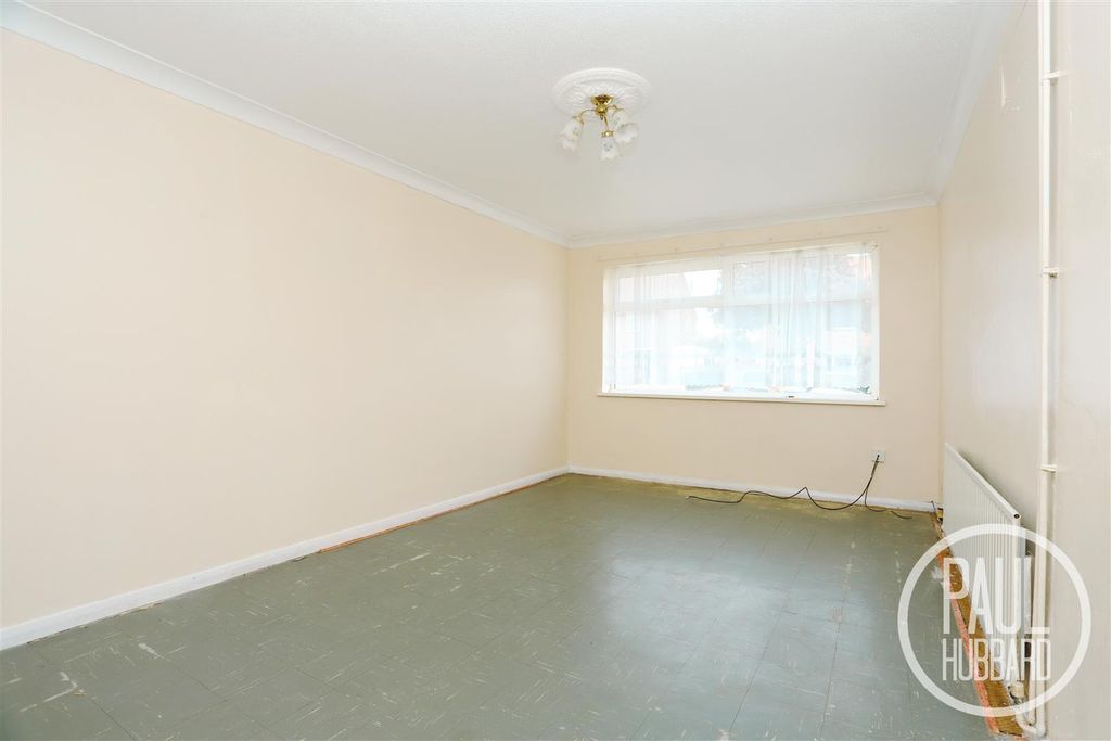 Property photo 3 of 12 Img_2188.Jpg