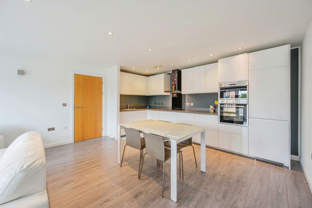 Additional image 6 of 2 bed flat for saleStuart Street, Derby DE1