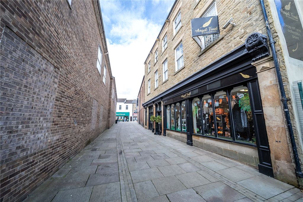 Property photo 2 of 2 Picture No. 02