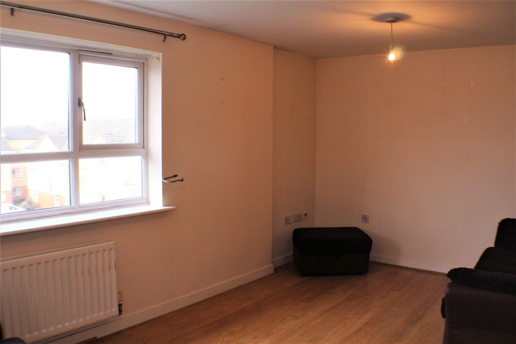 Property photo 3 of 5