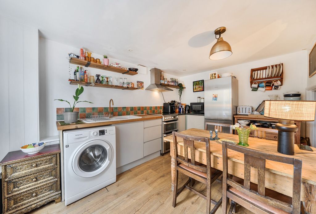 Property photo 2 of 15 1516500 (14).Jpg