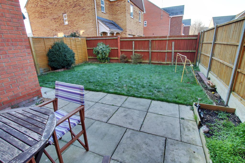 Property photo 2 of 10