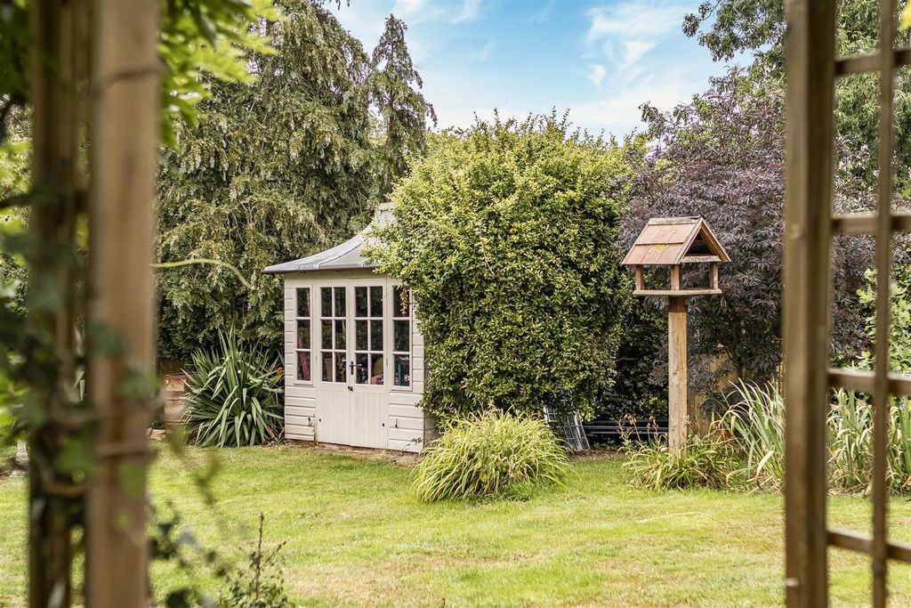 Property photo 3 of 26 9_59452.Jpg