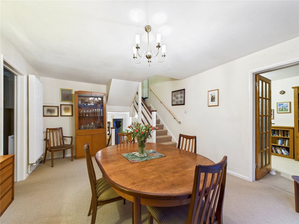 Property photo 3 of 33 Picture 3