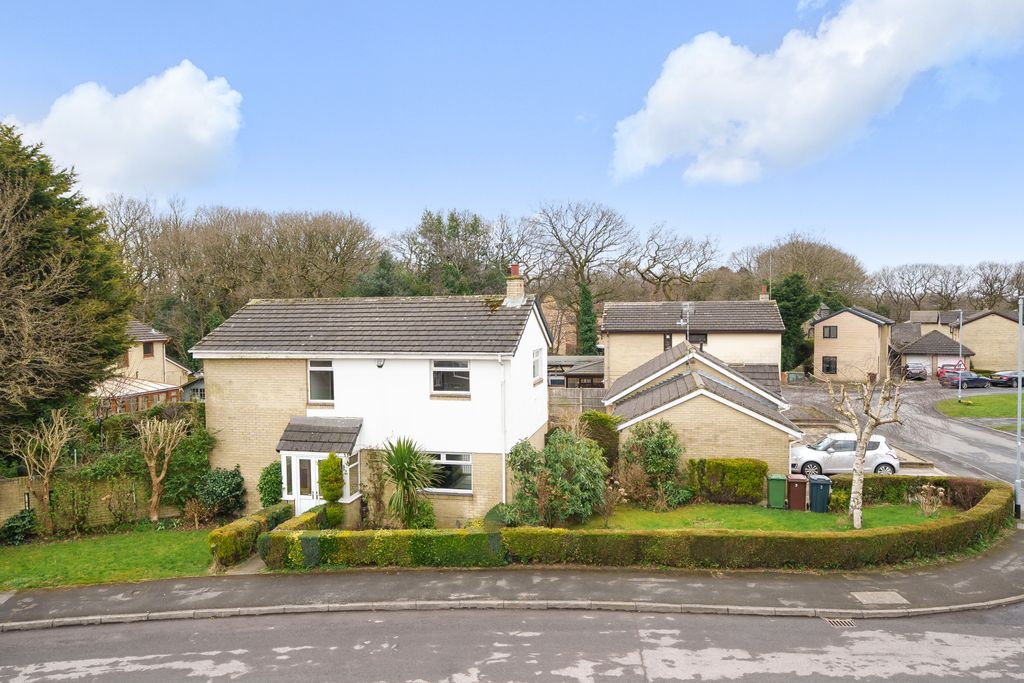 Property photo 1 of 23