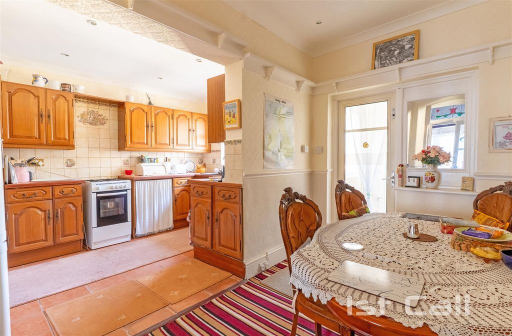 Property photo 2 of 16 Kitchen/ Diner