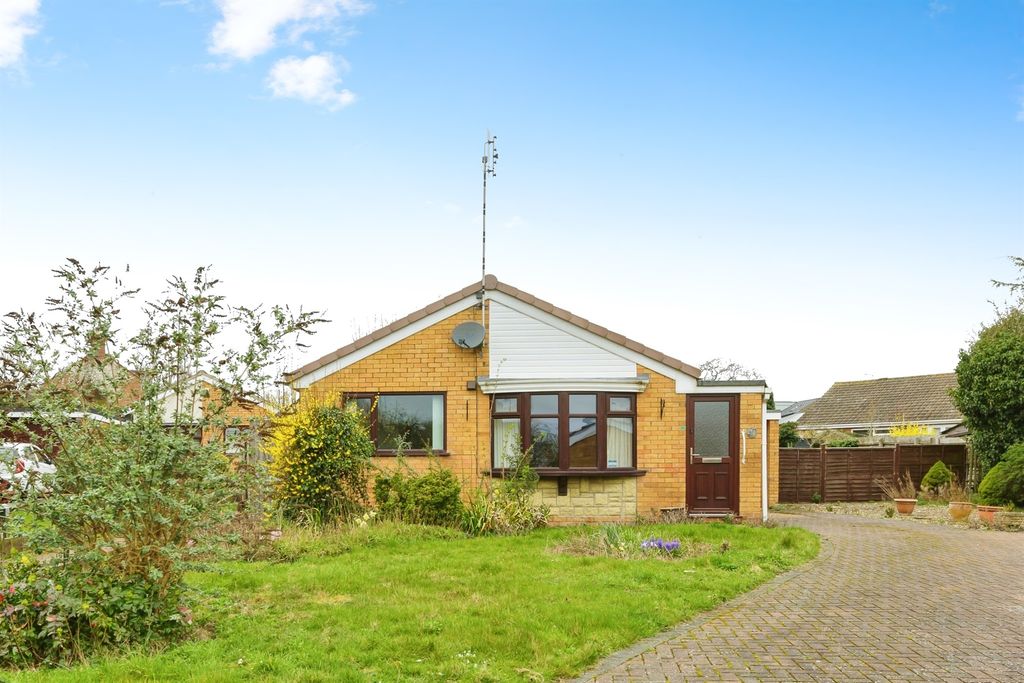 Property photo 3 of 17