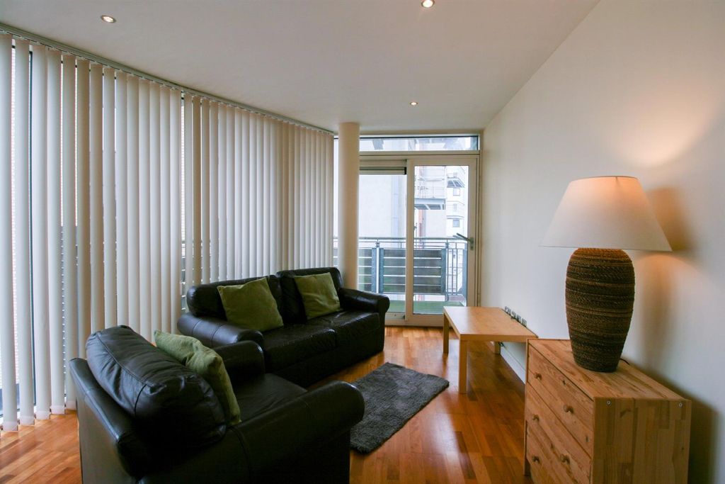 Property photo 3 of 9