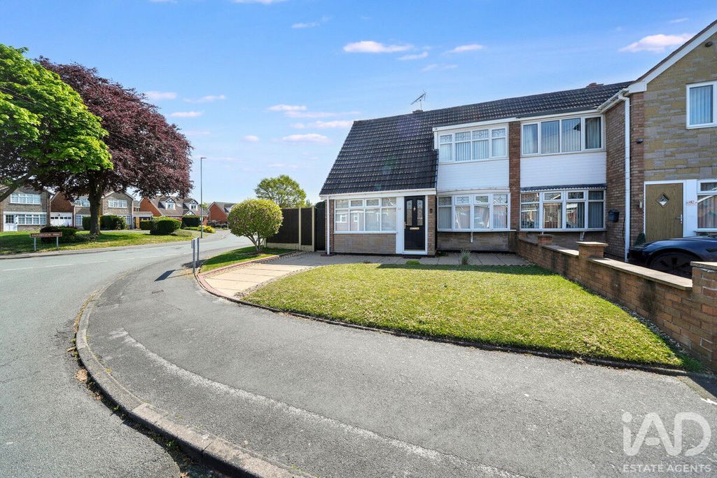 Property photo 1 of 37