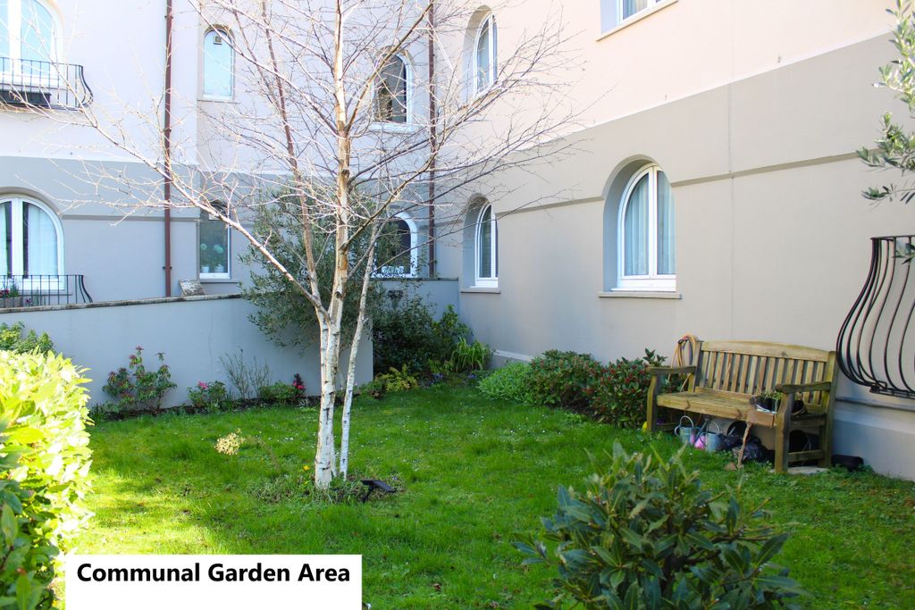 Additional image 21 of 3 bed flat for saleRedcliffe Court, Marine Drive, Preston TQ3