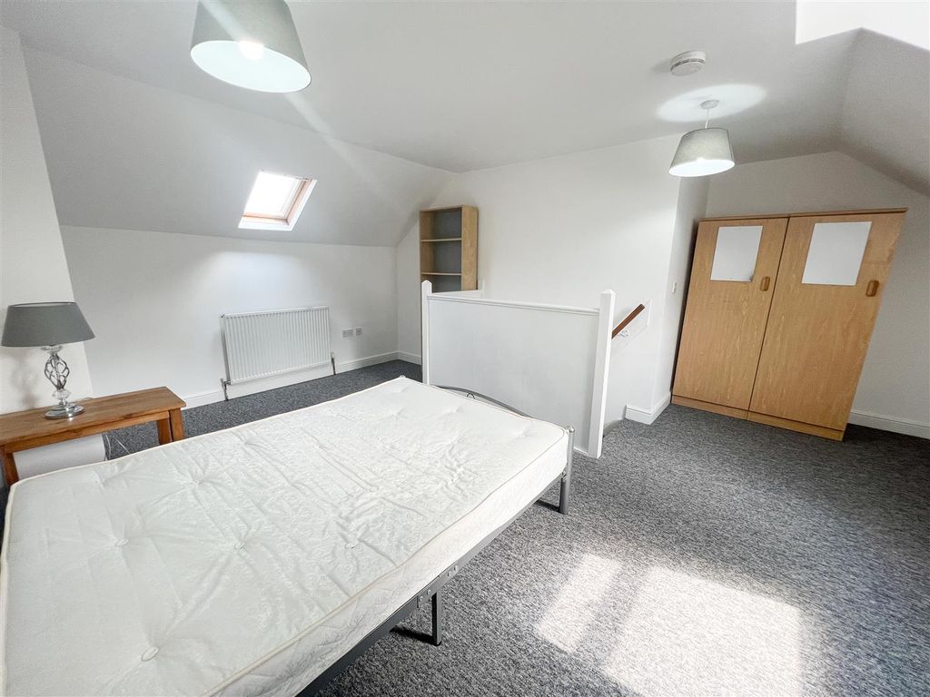 Property photo 3 of 10 Img_9535 2.Jpg