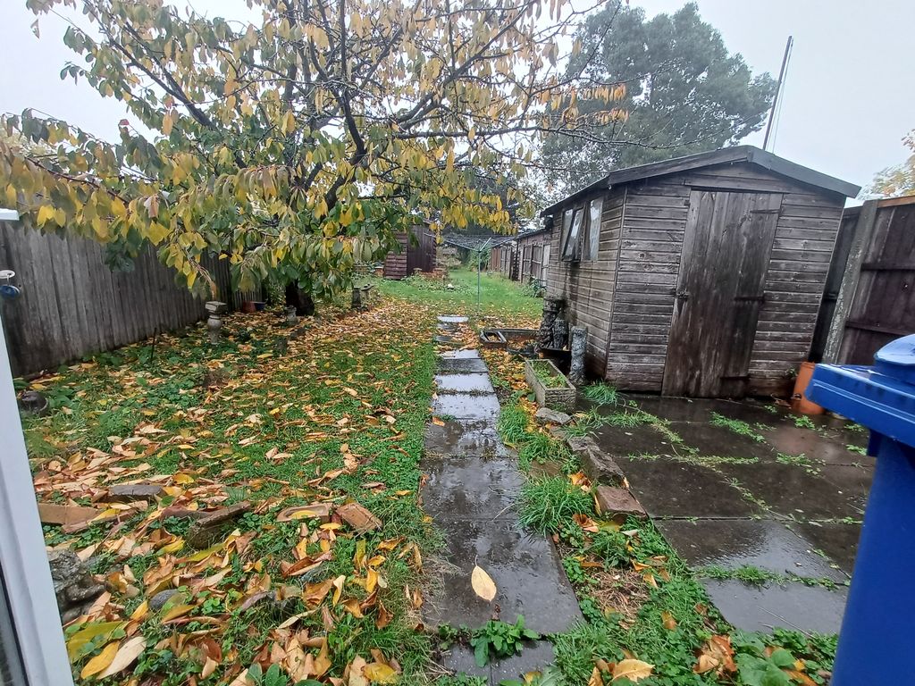 Property photo 2 of 19