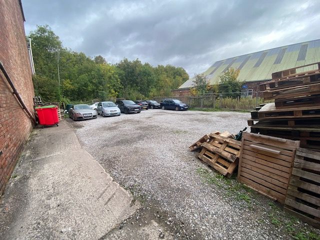 Property photo 2 of 4