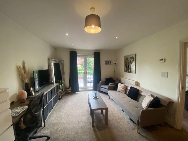 Property photo 3 of 11