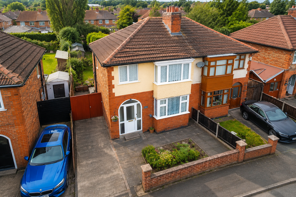 Property photo 1 of 14 Cce02329-8Bbb-4d6B-Bb2d-367E0De9Bed1