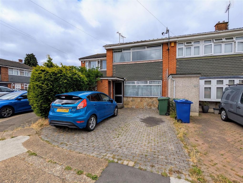 Property photo 3 of 11