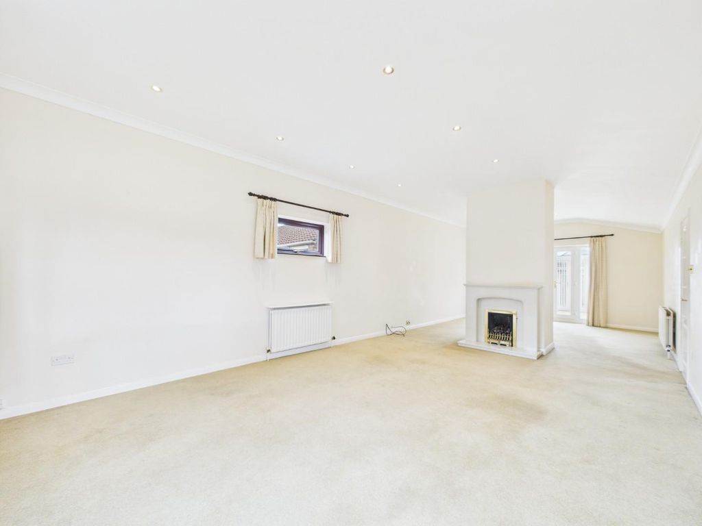 Property photo 2 of 20 Cam01238G0-Pr0525-Still024.Jpg