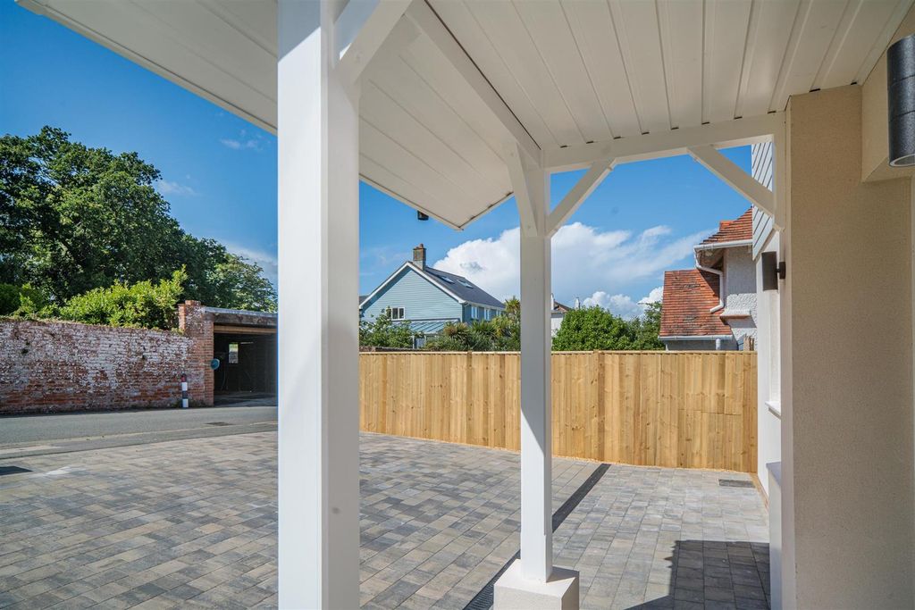 Additional image 13 of 5 bed detached house for saleSeaview, Isle Of Wight PO34