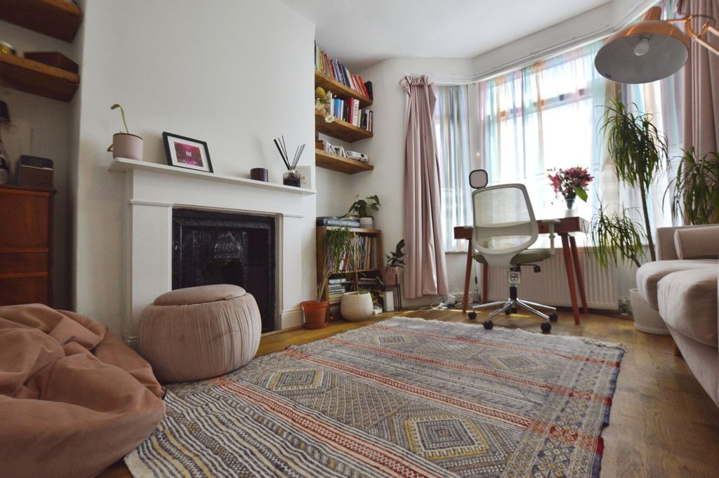 Property photo 1 of 14 Pbox-Img.Jpg