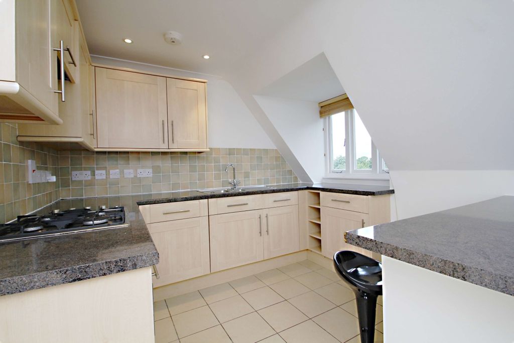 Property photo 3 of 9 My Photo 10654