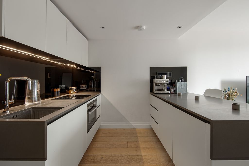 Property photo 2 of 17 094A8943