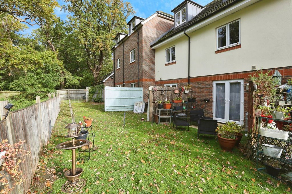 Property photo 3 of 17 Photo