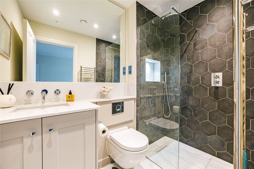 Additional image 12 of 2 bed flat for saleLansdown Road, Bath, Somerset BA1