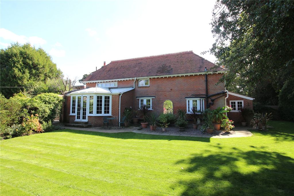 Property photo 3 of 22 Picture No. 03