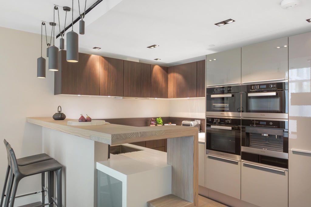 Property photo 3 of 19 Image