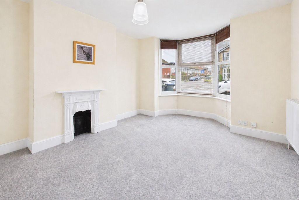 Property photo 2 of 9 Gallery