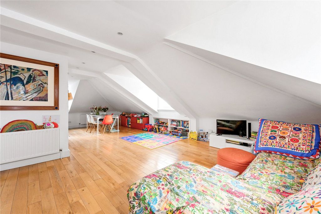 Property photo 2 of 13 Picture No. 05